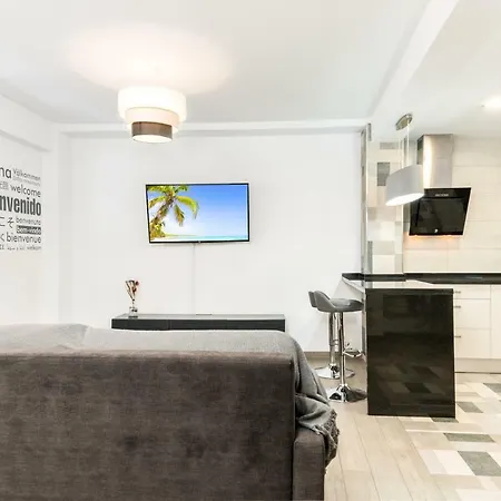 Homes La Victoria Ii Apartment Malaga
